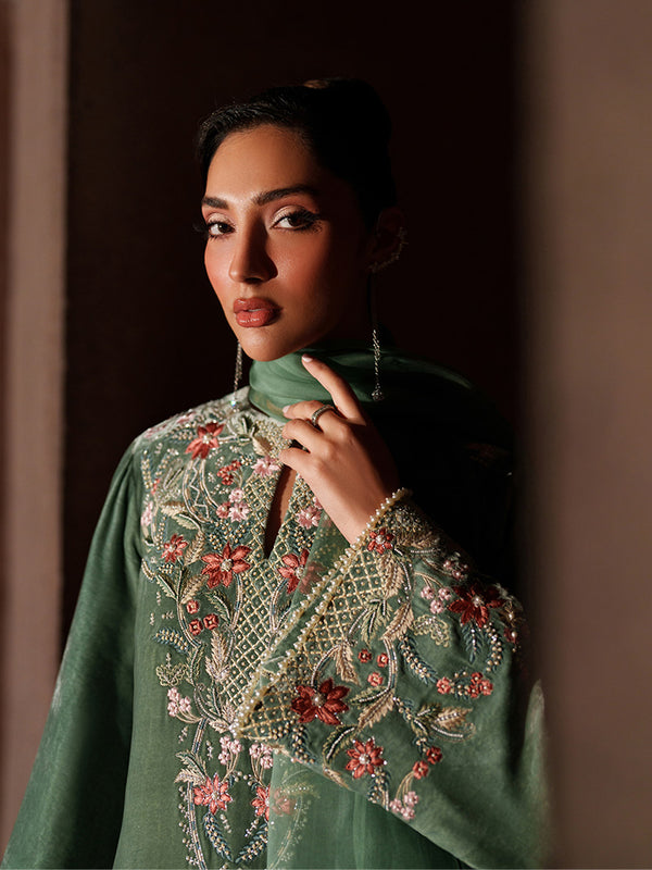 Caia | Luxury Velvet Edit 25 | Zaria