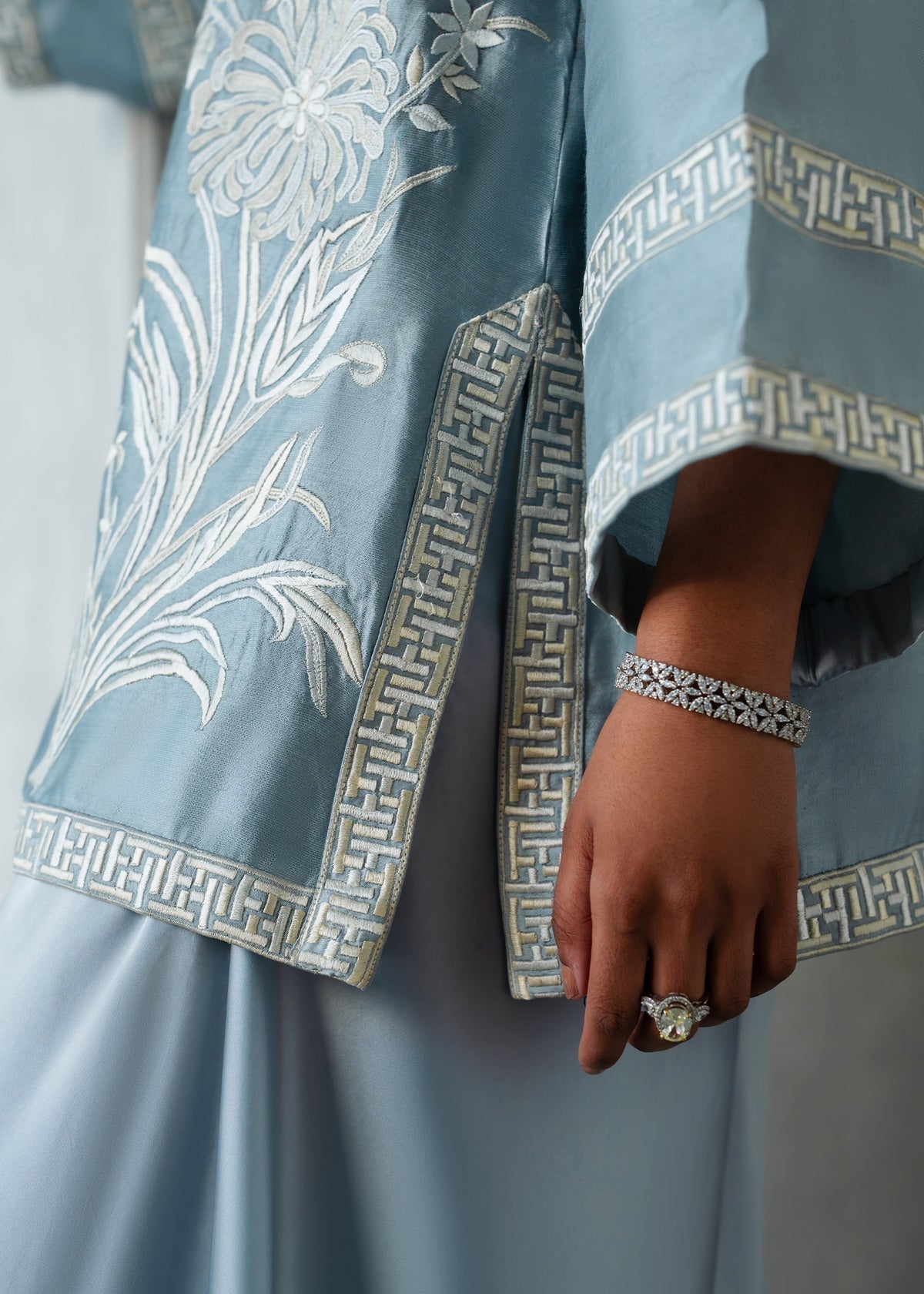 Mahgul | Mahsa Formals | Grey Mirage