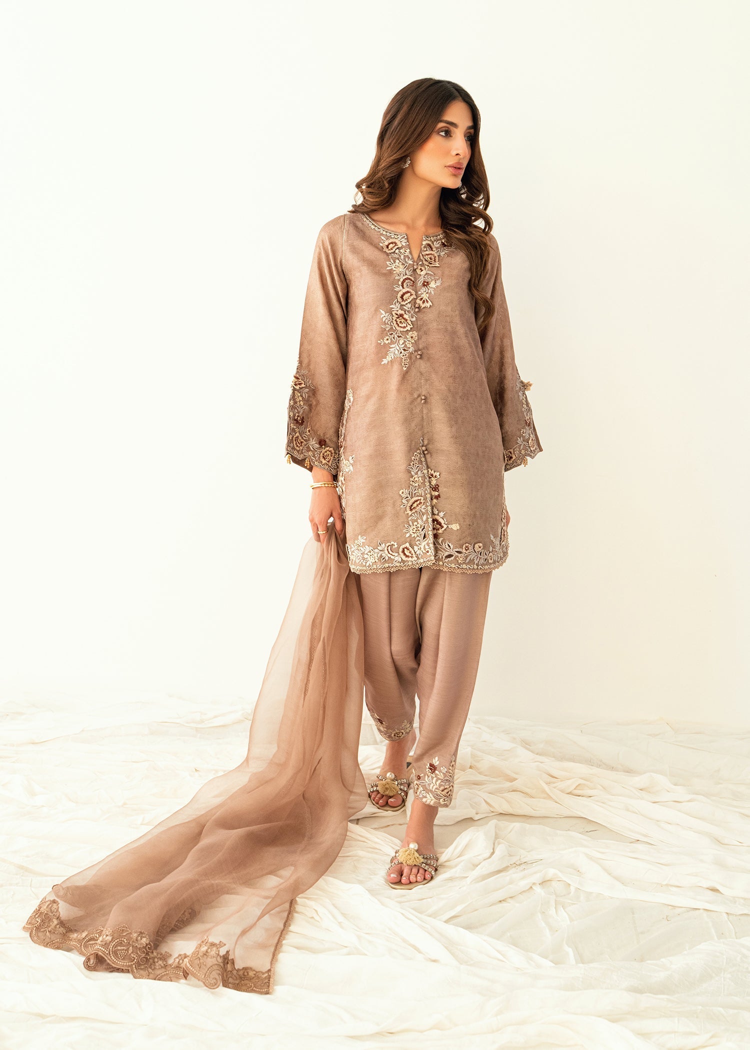 Umsha | Sehar e Noor | Lina
