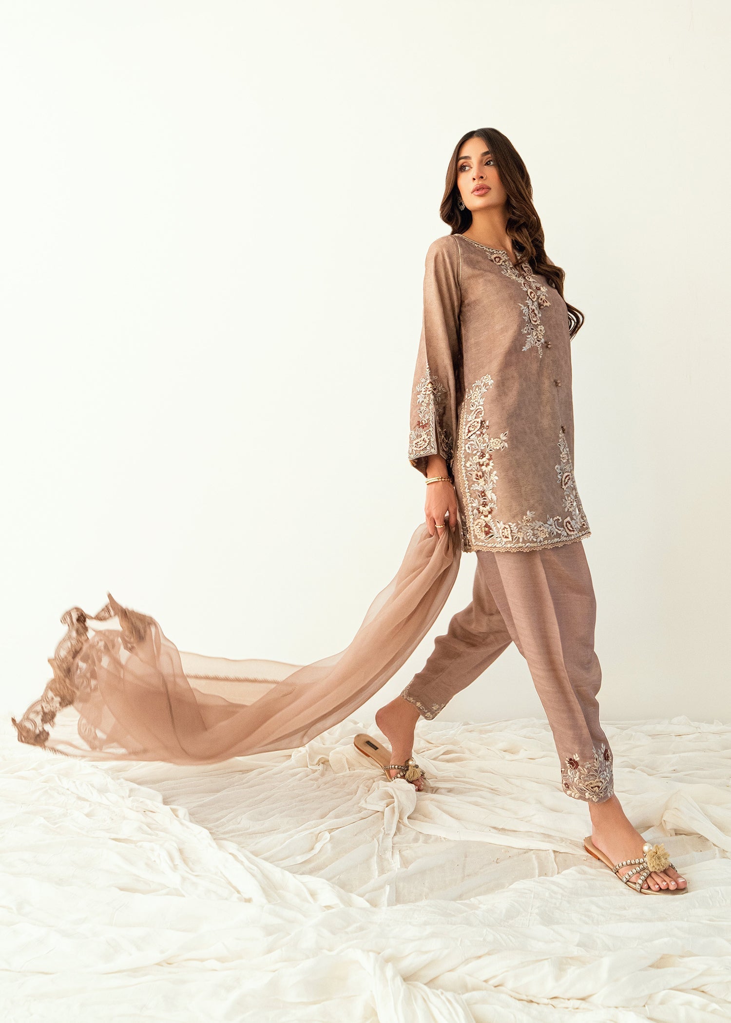 Umsha | Sehar e Noor | Lina