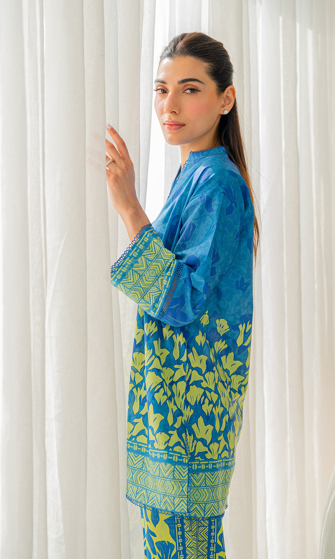Sahar | Selene Vol 2 | Neon Canopy
