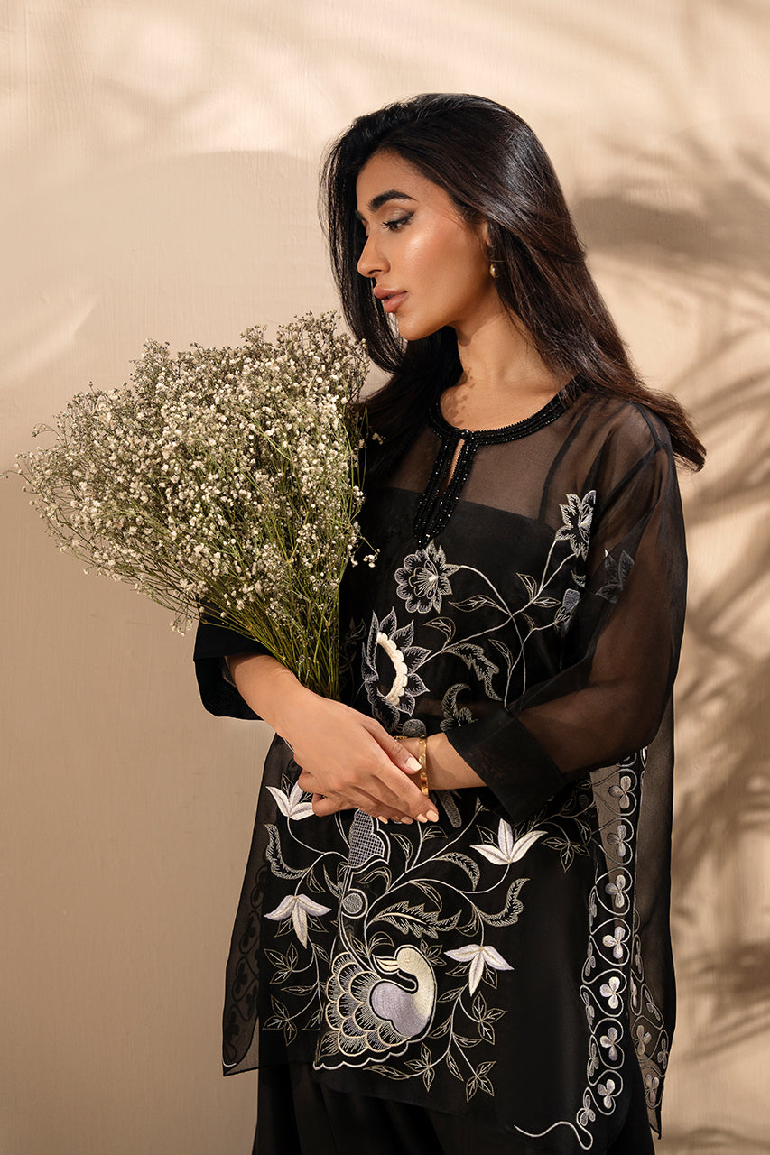 Sania Maskatiya | Mirra Luxury Pret 25 | Arah