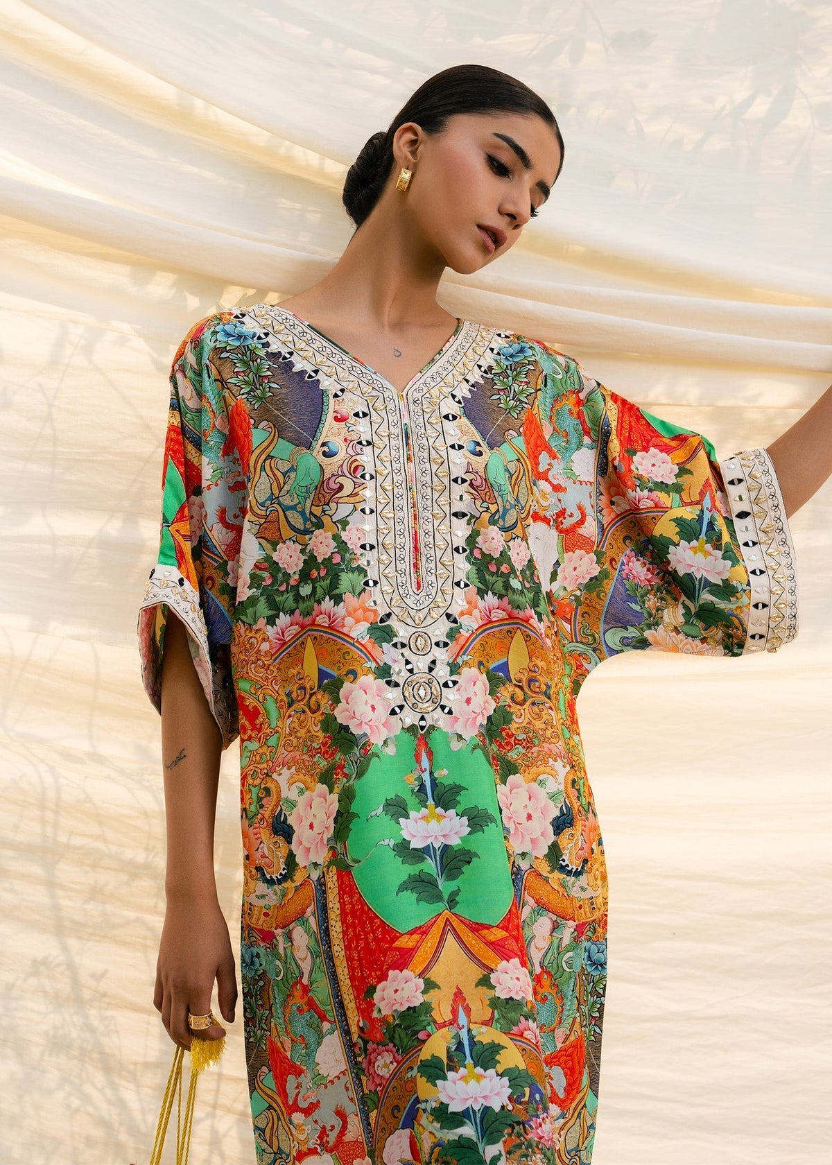 Mahgul | Ambi Bagh Silk Edit | Sumbul
