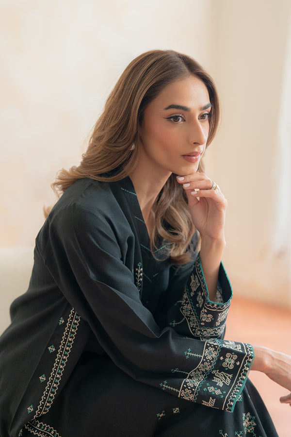 Sahar | Pret Essentials Winter 25 | Black Pearl