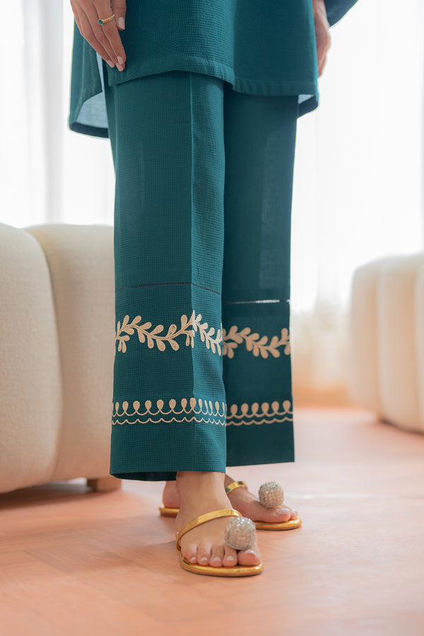Sahar | Pret Essentials Winter 25 | Emerald Tide