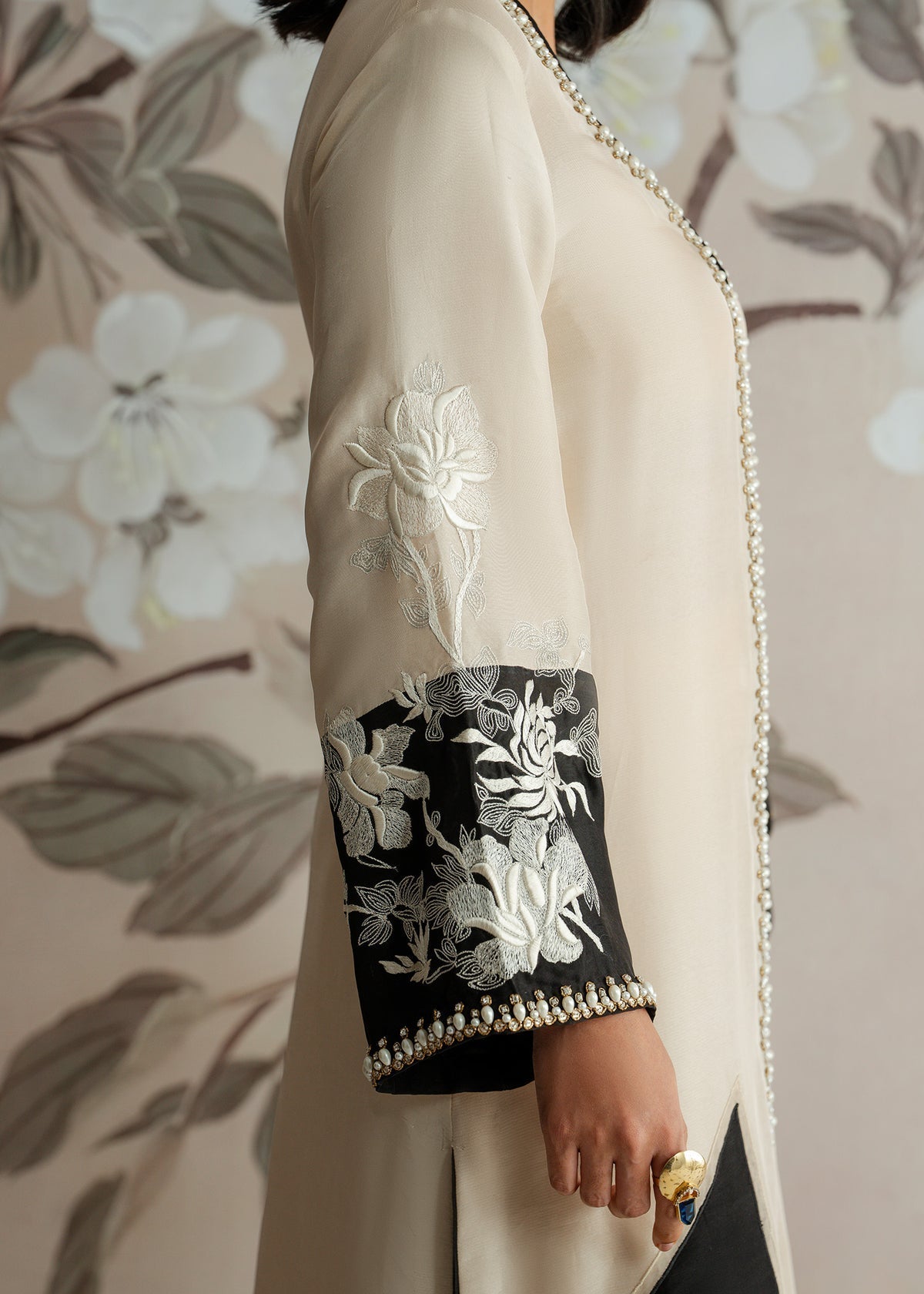 Mahgul | Elemental Luxe | Onyx Sand
