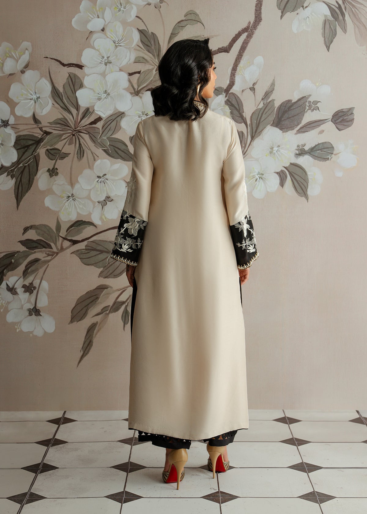 Mahgul | Elemental Luxe | Onyx Sand