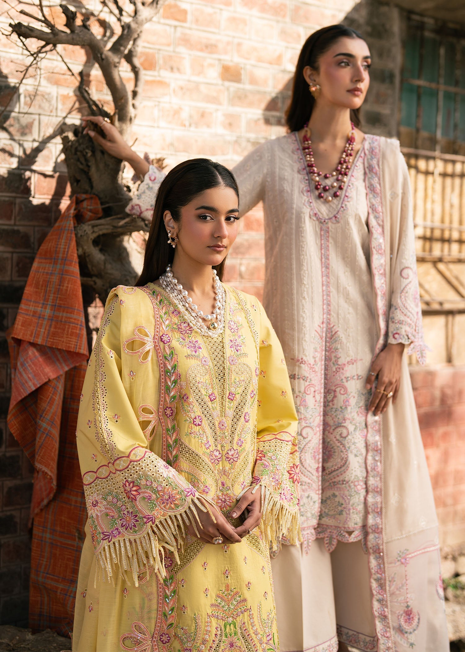 Zarizaa | Aura of Flora | HONEY