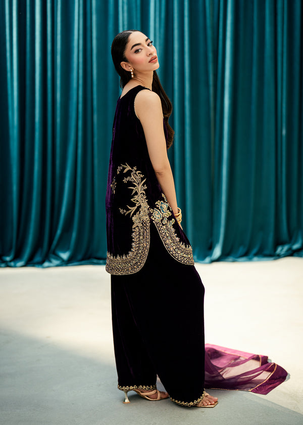 Umsha | Velvet Code | Plum Echo