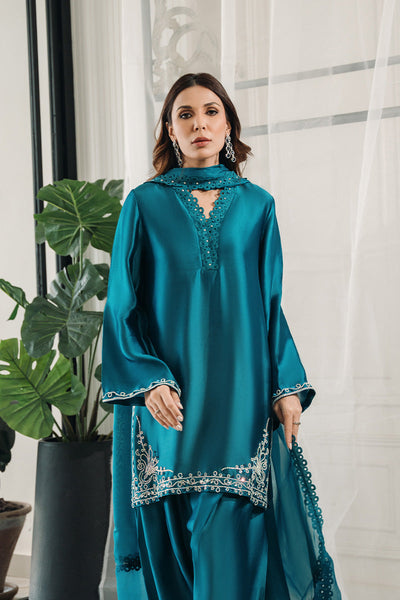 Amna Arshad | Laleh Festive | Elishay