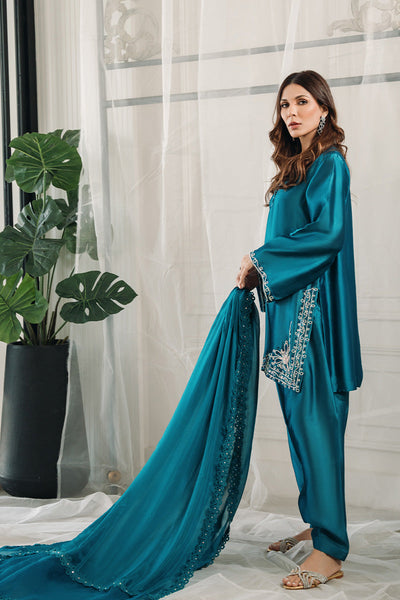 Amna Arshad | Laleh Festive | Elishay