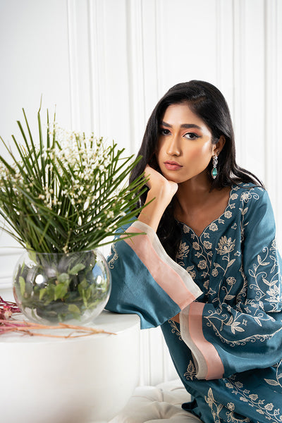 Amna Arshad | Zolu Collection 24 | Zuria
