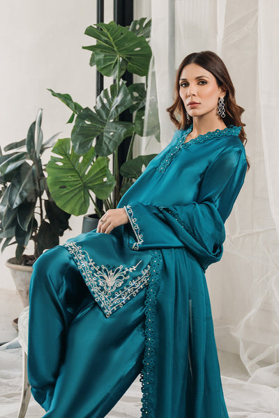 Amna Arshad | Laleh Festive | Elishay