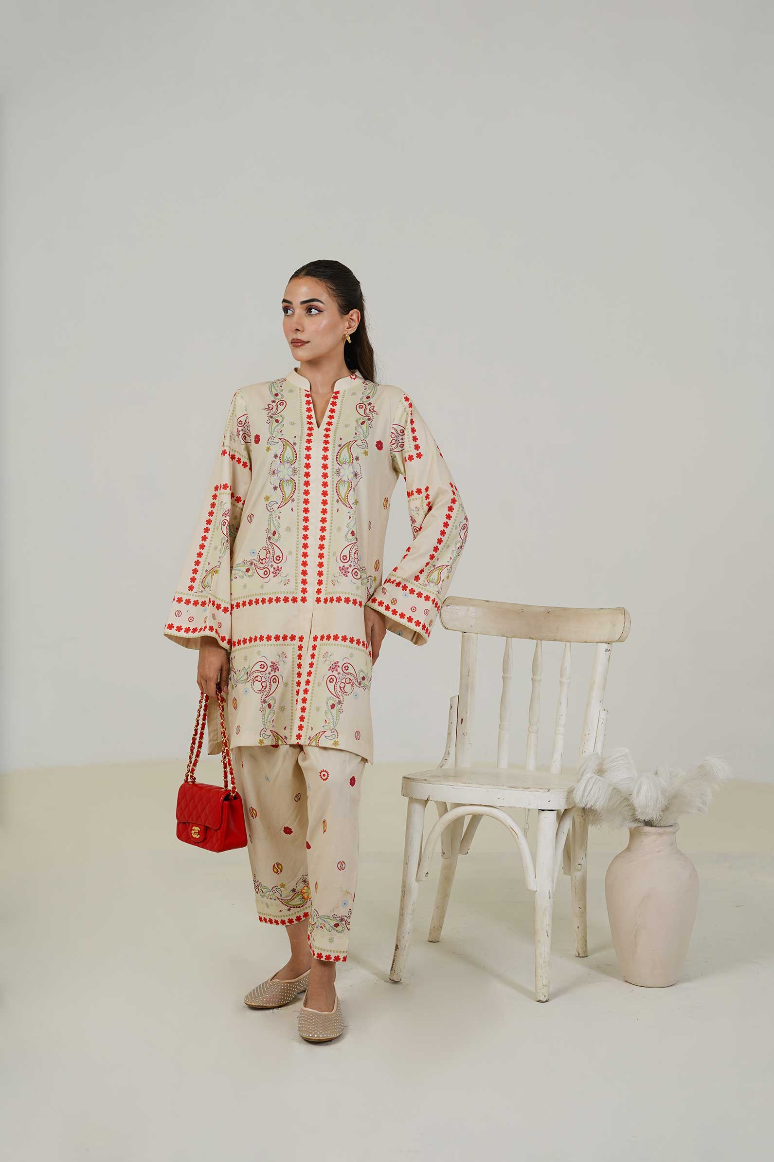 Maryam Hussain | Lawn Co Ord Sets | Set D-4