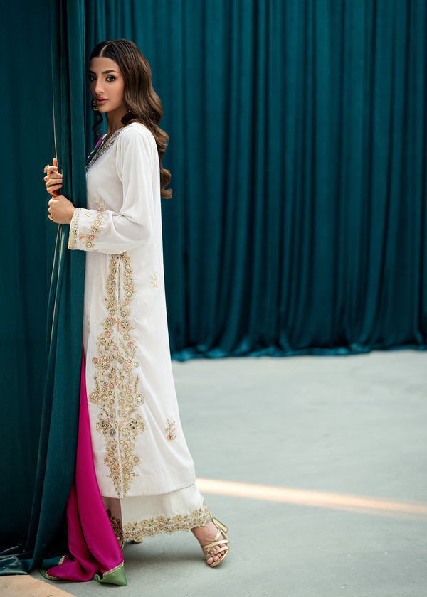 Umsha | Velvet Code | Imperial Ivory