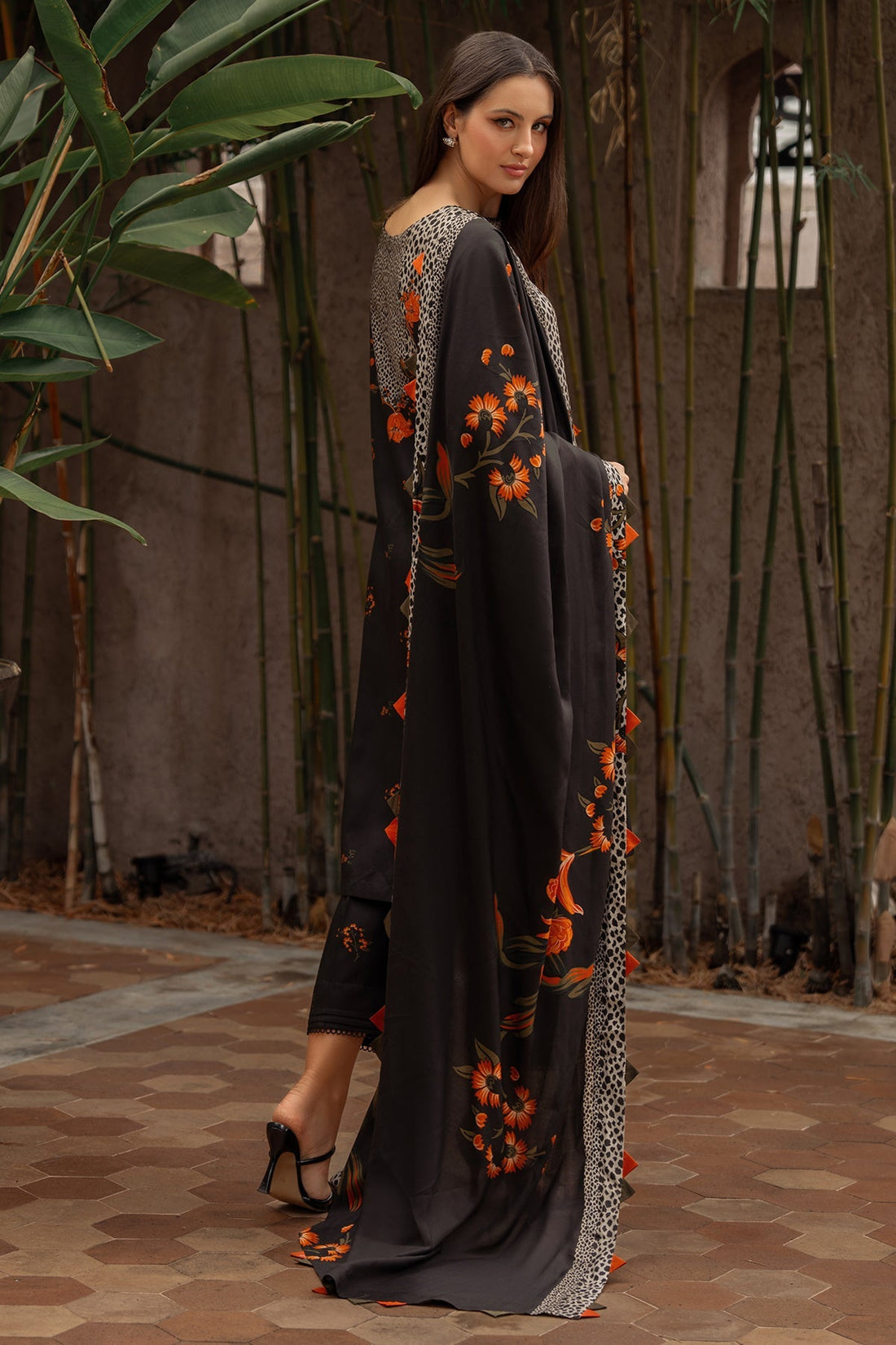 Charizma | C Prints Winter 25 | 3-PC Unstitched Printed Linen Collection CPW5-08
