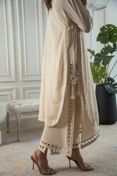 Amna Arshad | Laleh Festive | Alezah