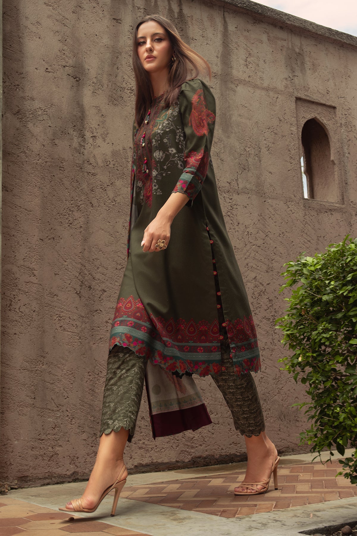 Charizma | C Prints Winter 25 | 3-PC Unstitched Printed Linen Collection CPW5-05