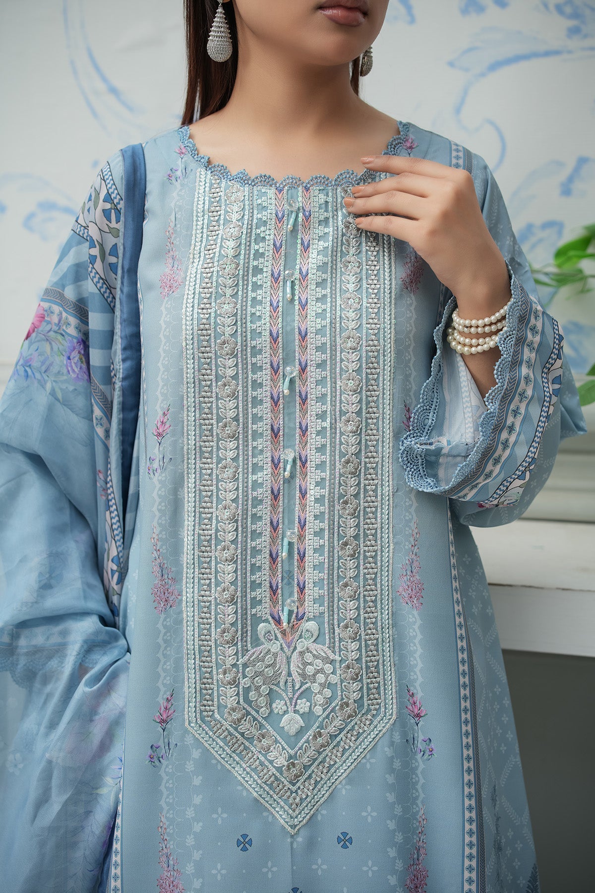 Maryams | Lawn Edit 26 | Petal