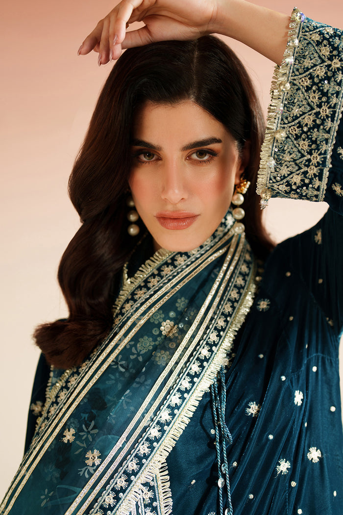 Jazmin | Velvet Vogue 25 | VVF D-2
