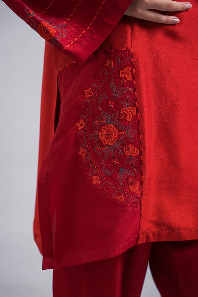 Amna Arshad | Laleh Festive | Reen