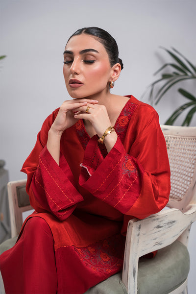Amna Arshad | Laleh Festive | Reen