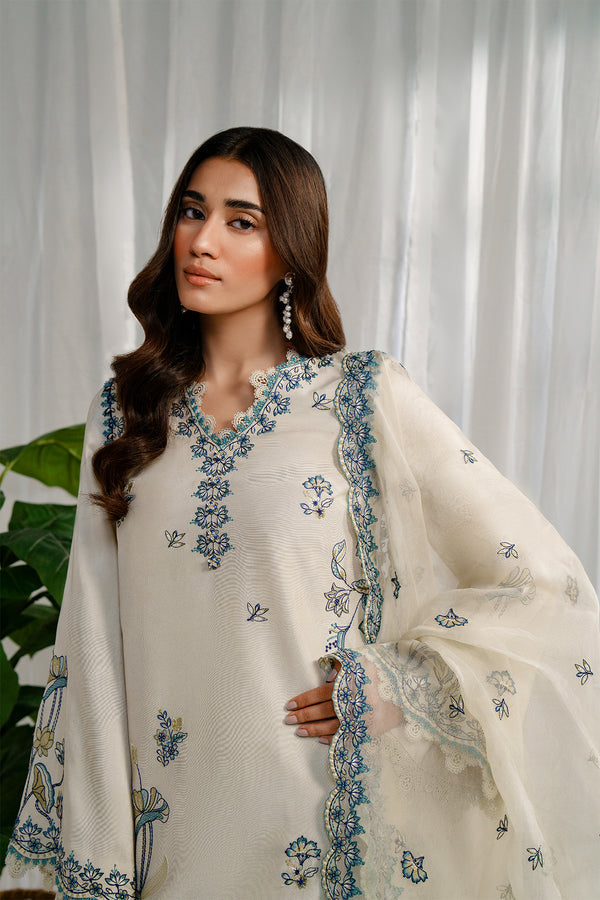 Nyra | Luxe Line Pret | Avera