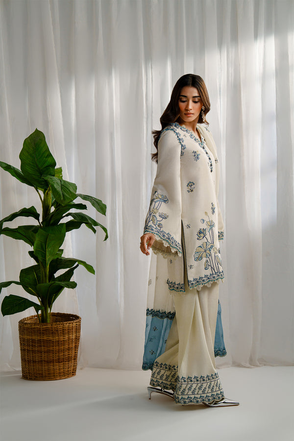 Nyra | Luxe Line Pret | Avera