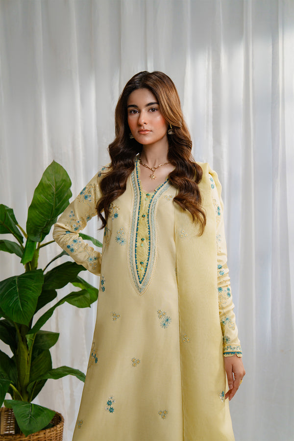 Nyra | Luxe Line Pret | Evara