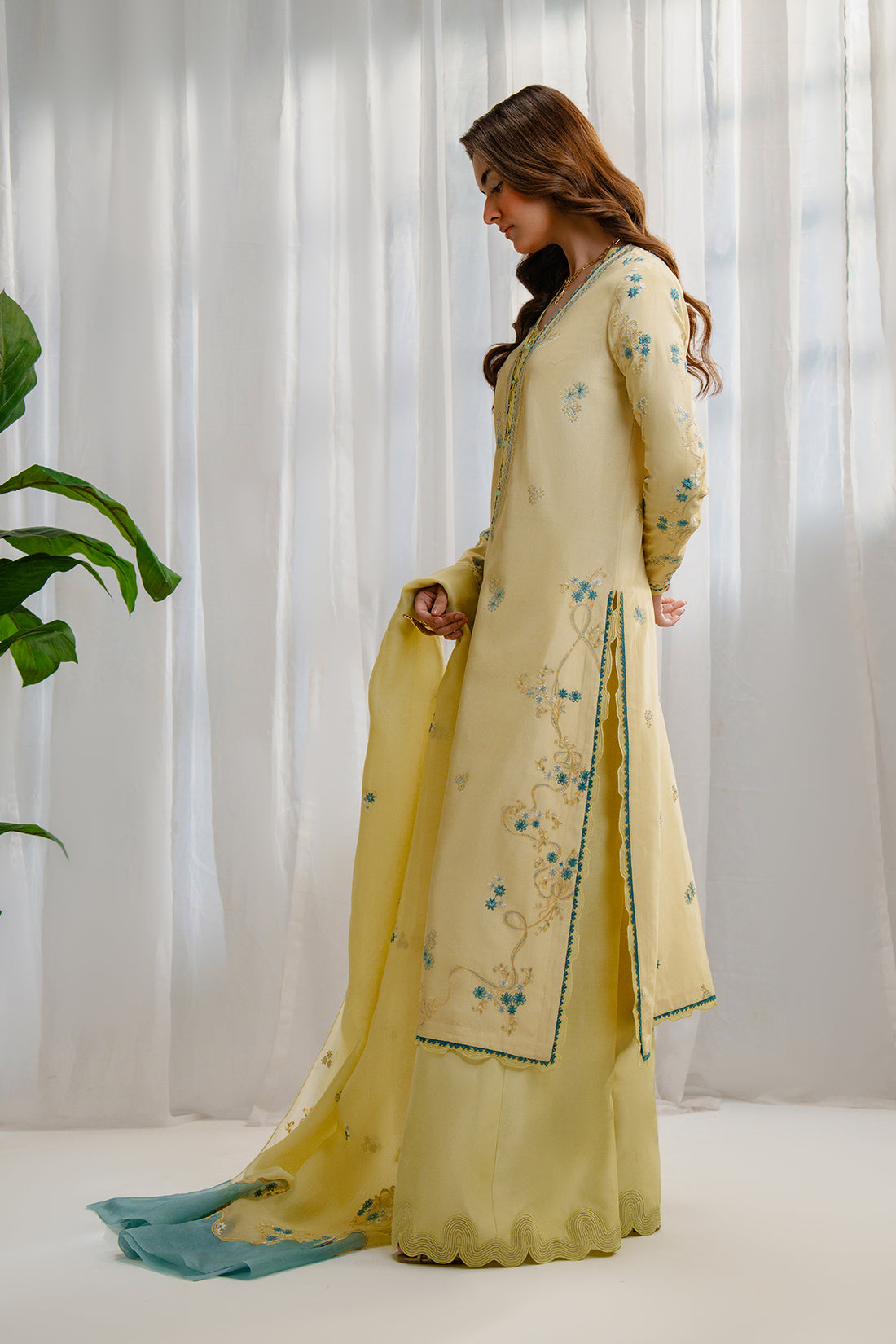Nyra | Luxe Line Pret | Evara