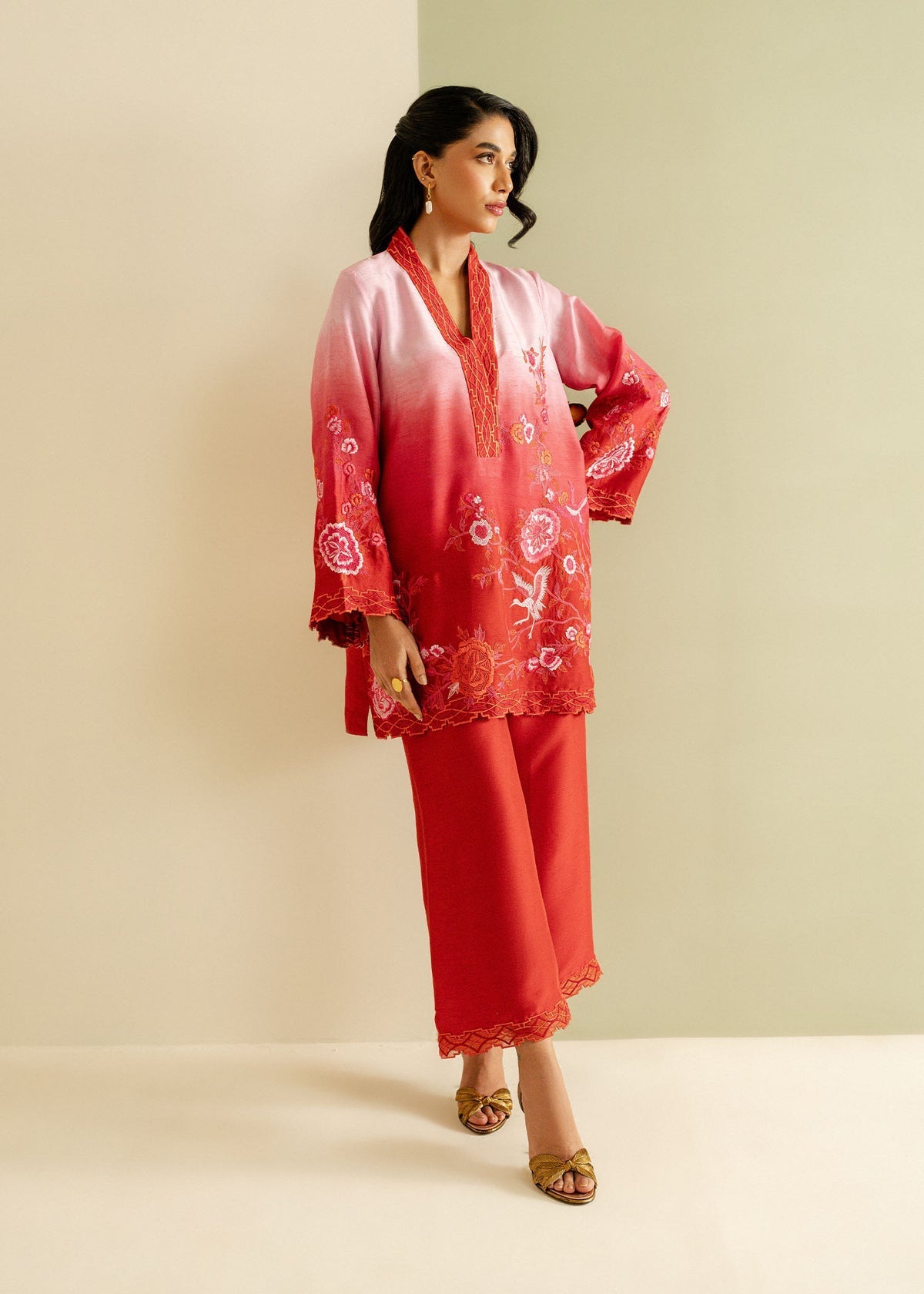 Mahgul | Ayanas Garden | Crimson Bloom