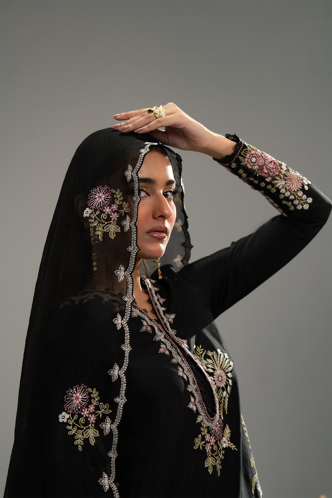 Nyra | Luxe Line Pret | Zyna