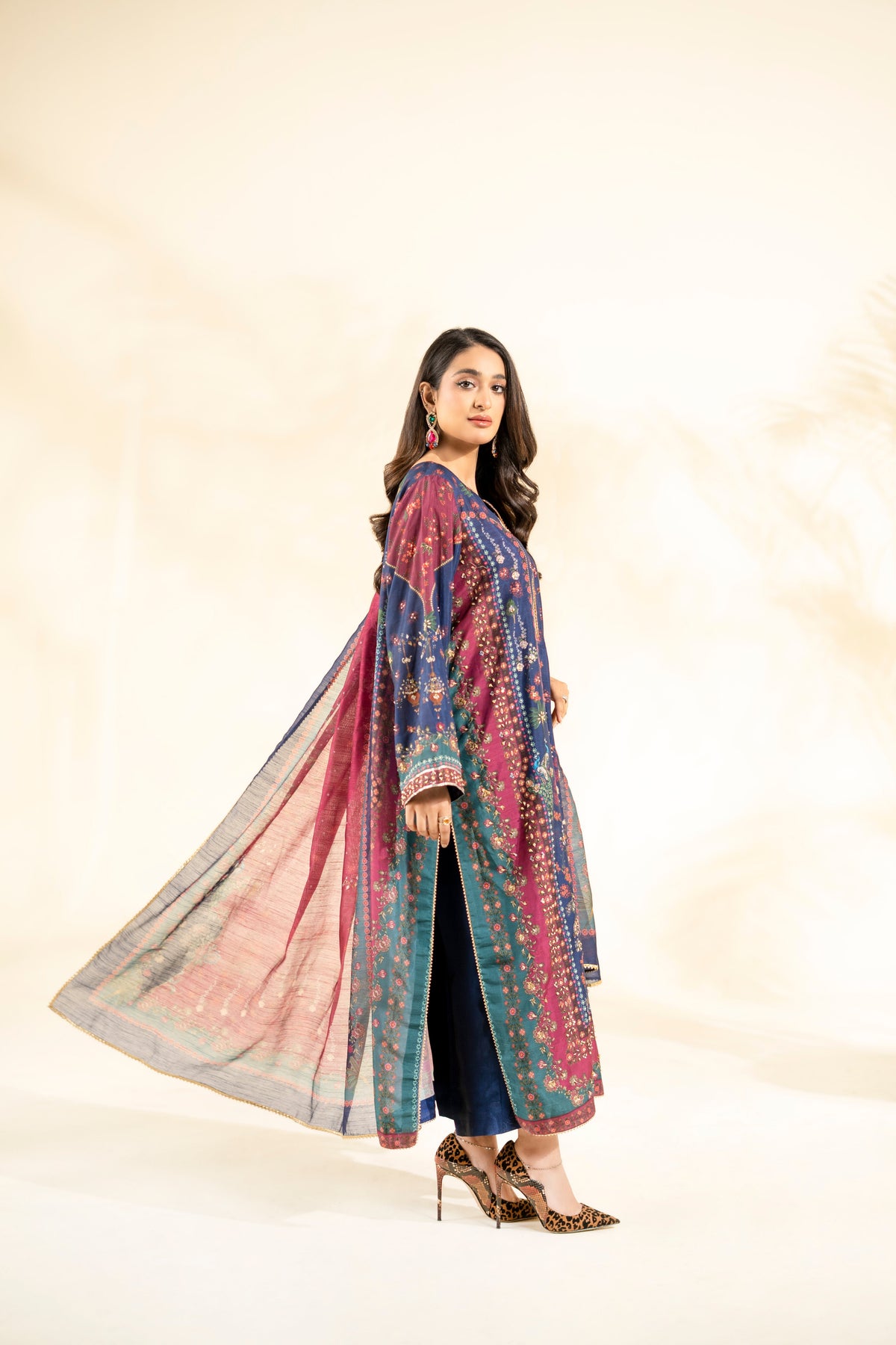 Faiza Faisal | Elara Luxury Pret | ROUGE NAVY