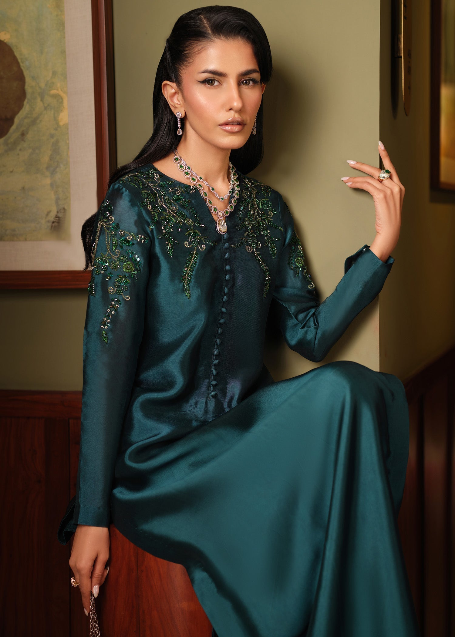 Mahum Asad | Private Hour | Emerald Tonic