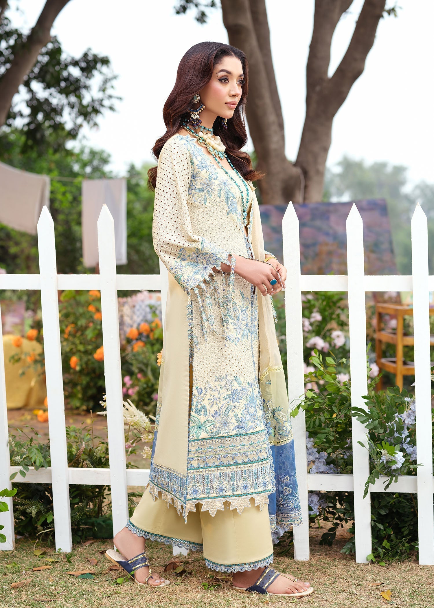 Zarizaa | Echelon Lawn | LAGOON