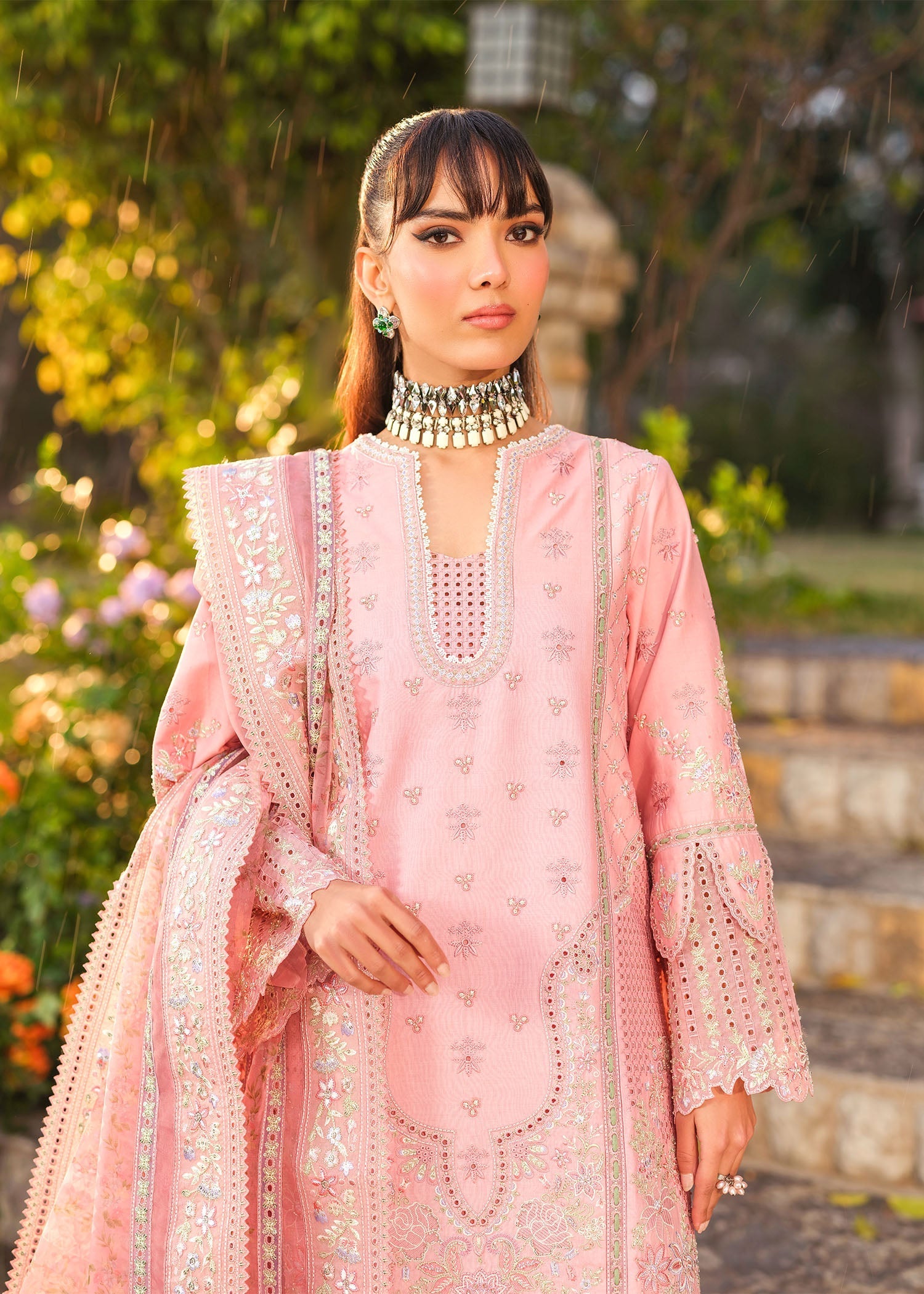 Zarizaa | Echelon Lawn | DREAMTINT