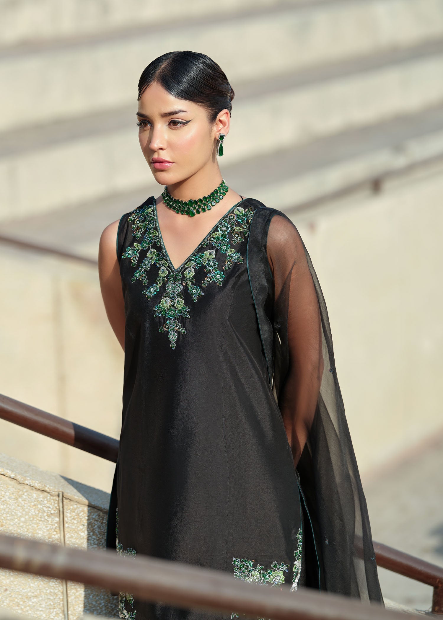 Mahum Asad | Sarai Luxury Formals | Onyx
