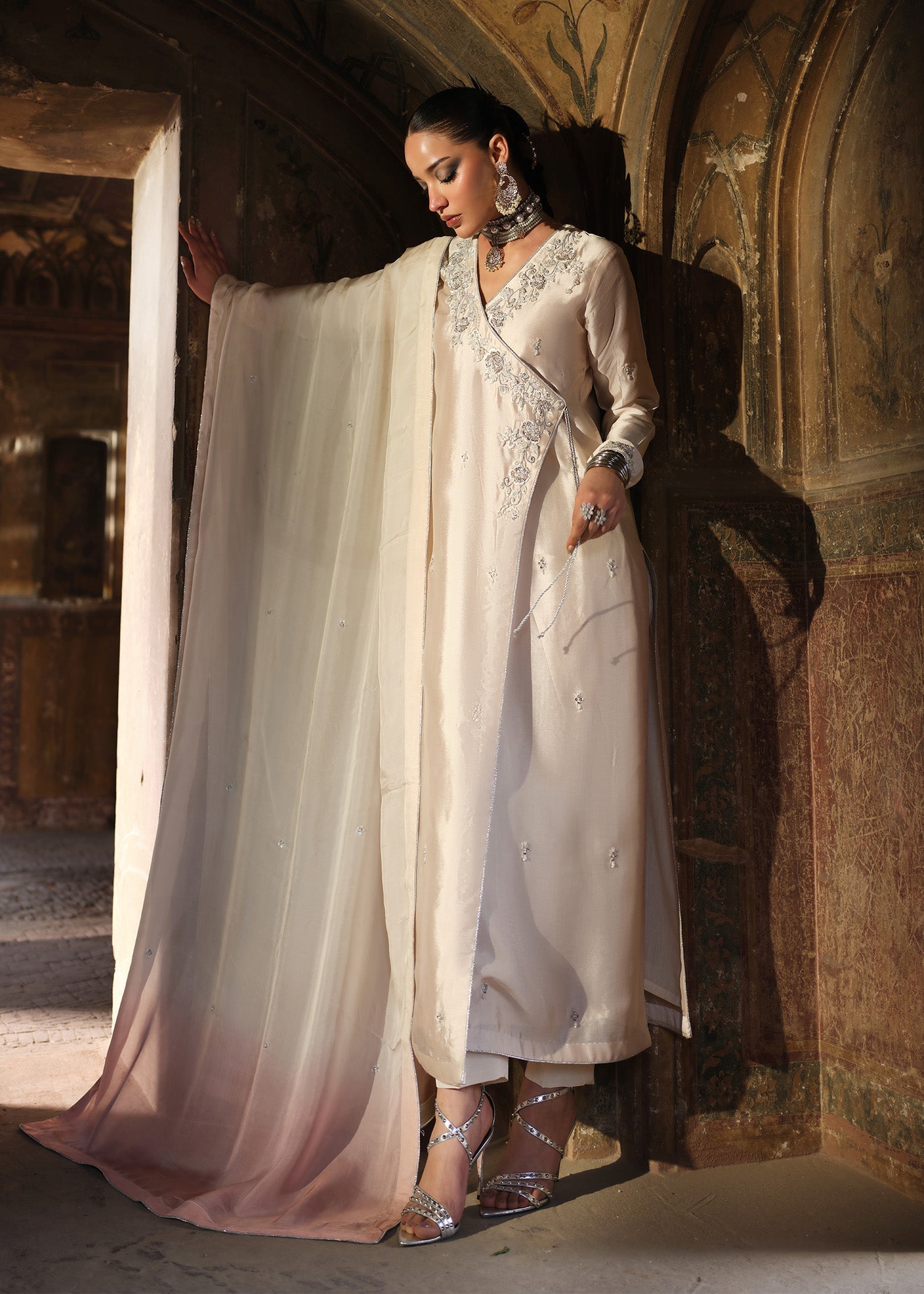 Mahum Asad | Silence She Enters | White Noise