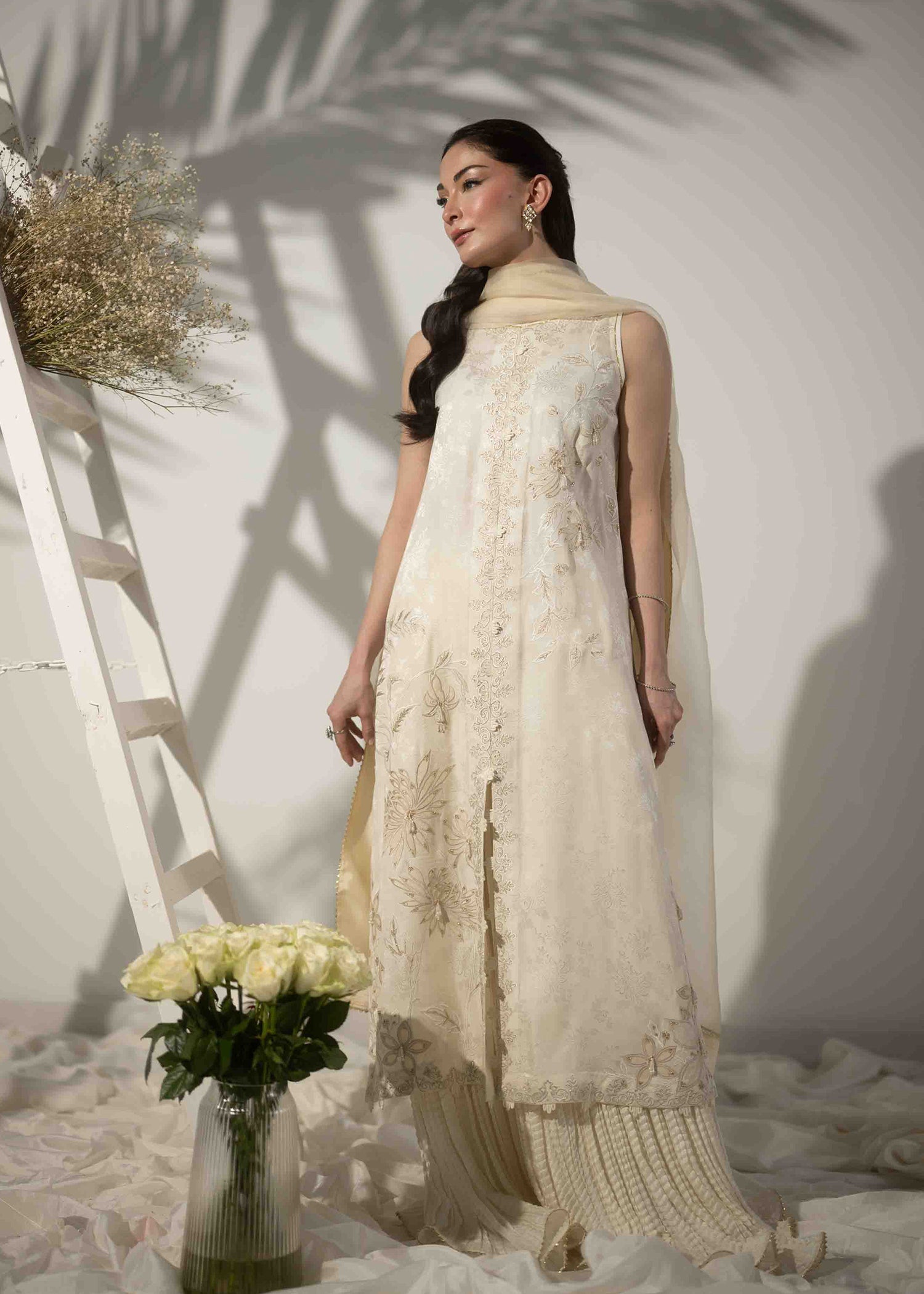 Umsha | Lumiere Luxe Edit | Dazzling White
