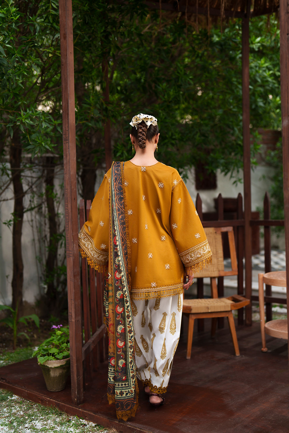 Saira Rizwan | Laanem SS 26 | ZOYA-B-SRL26-04
