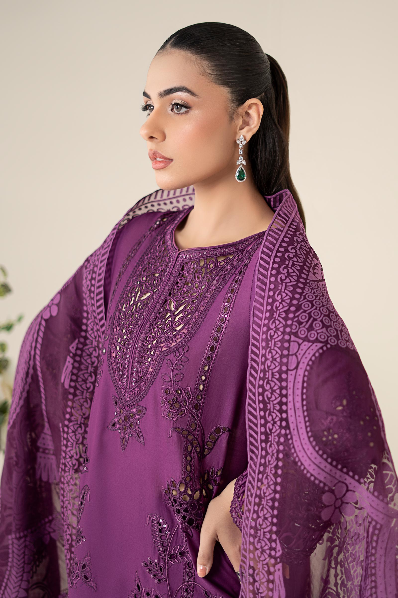 Maria B | Luxury Pret 25 | DW-EA25-74