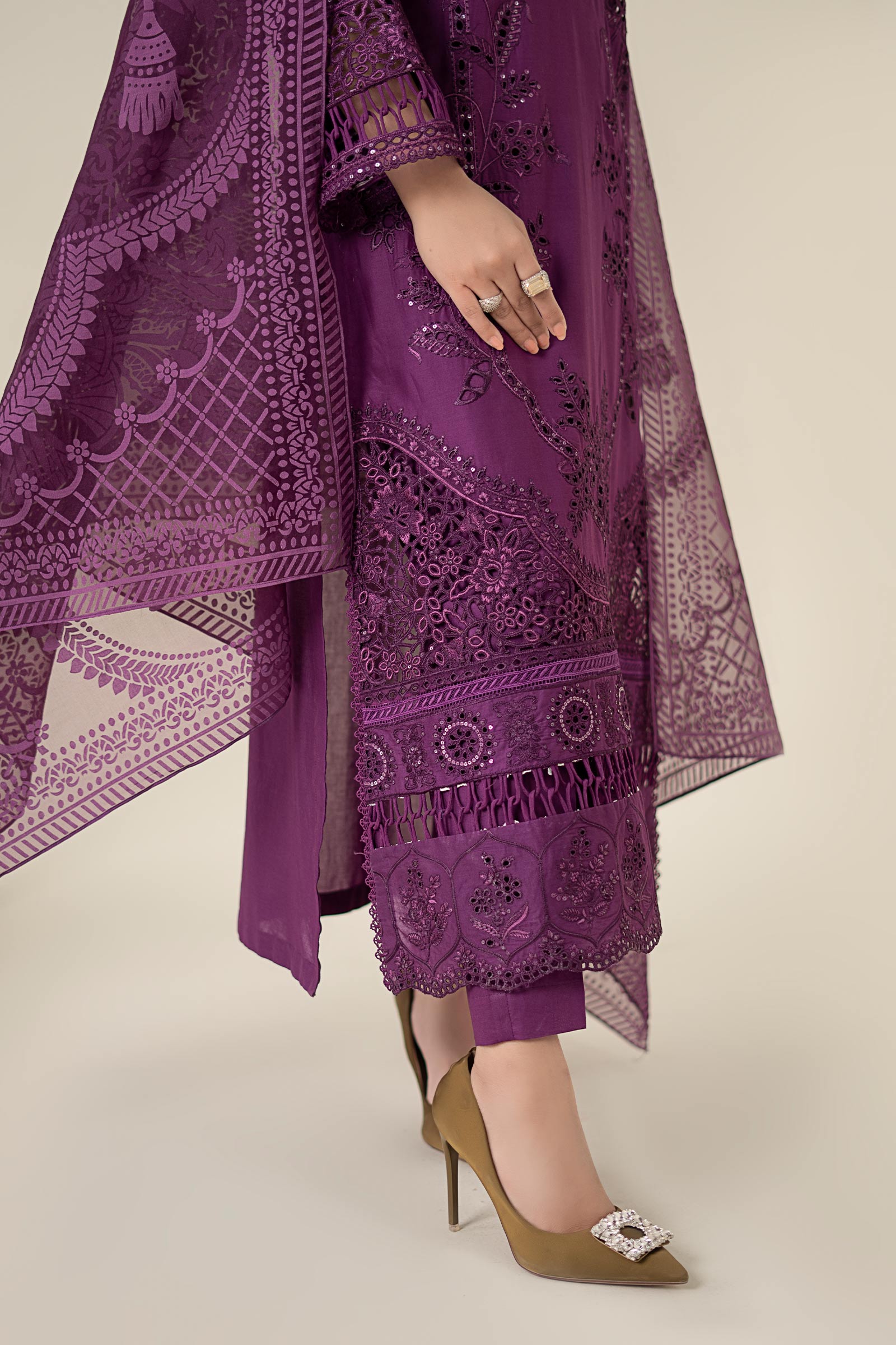 Maria B | Luxury Pret 25 | DW-EA25-74