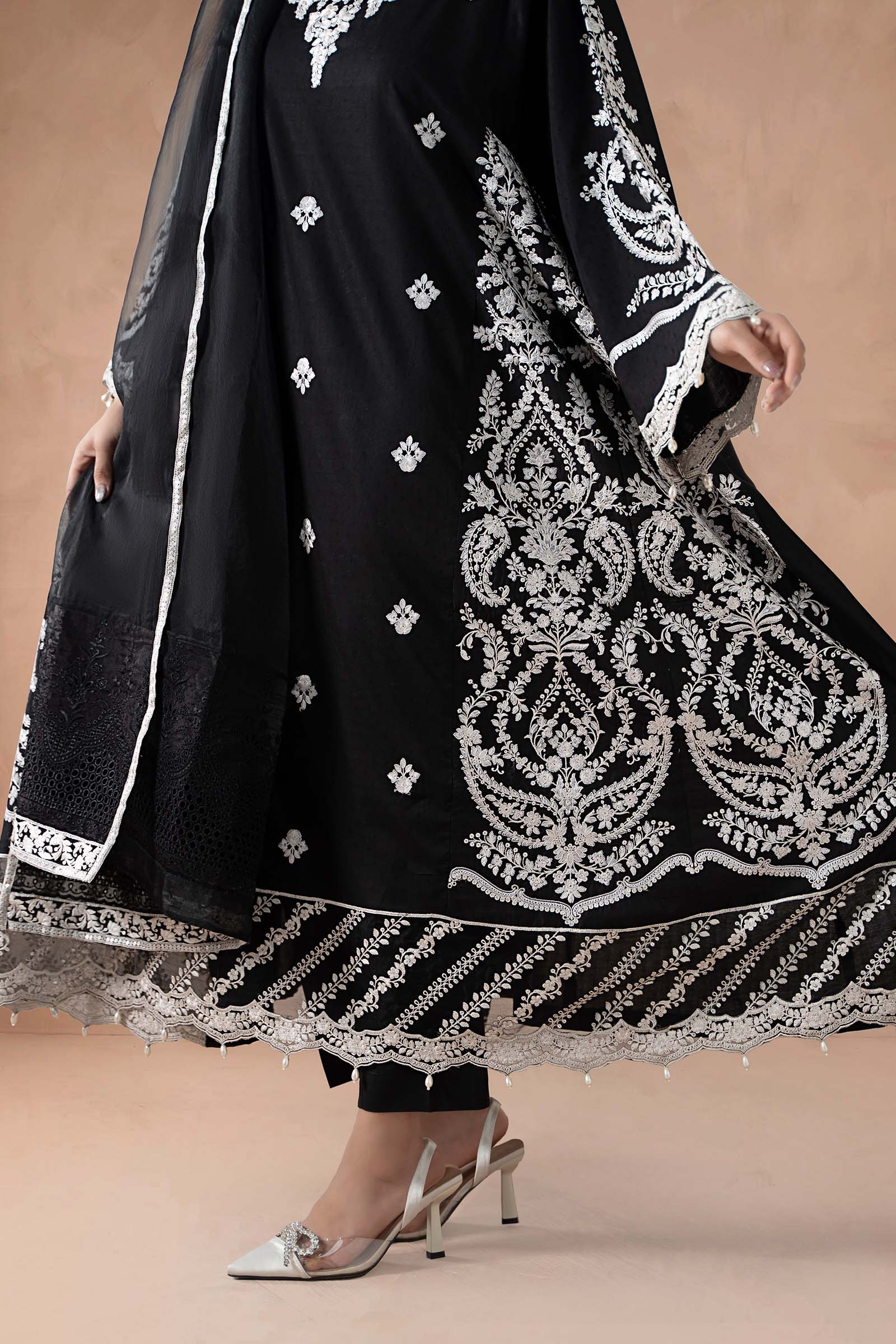 Maria B | Pre Fall Dresses | 3 Piece Embroidered Self Jacquard Suit Black