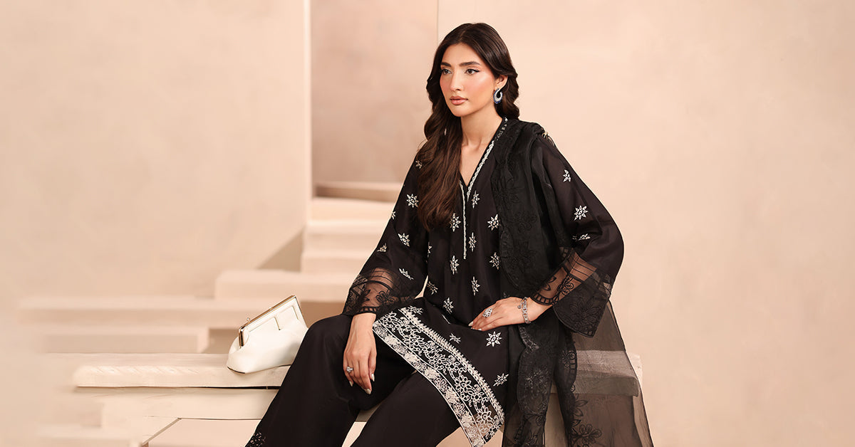 Maria B | Luxury Winter Pret 25 | DW-MN25-01-Black