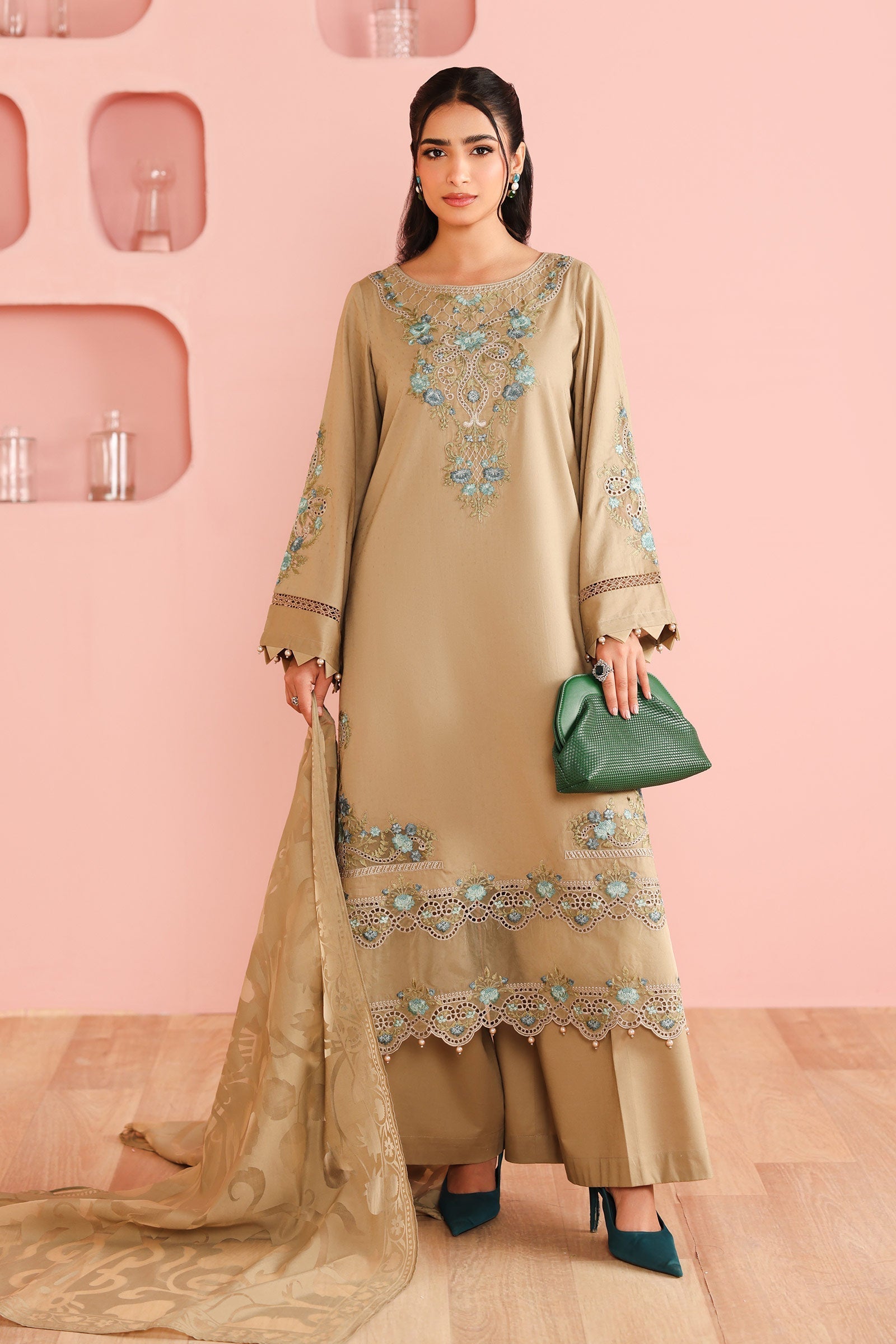 Maria B | Pre Fall 25 | Dobby Suit 15