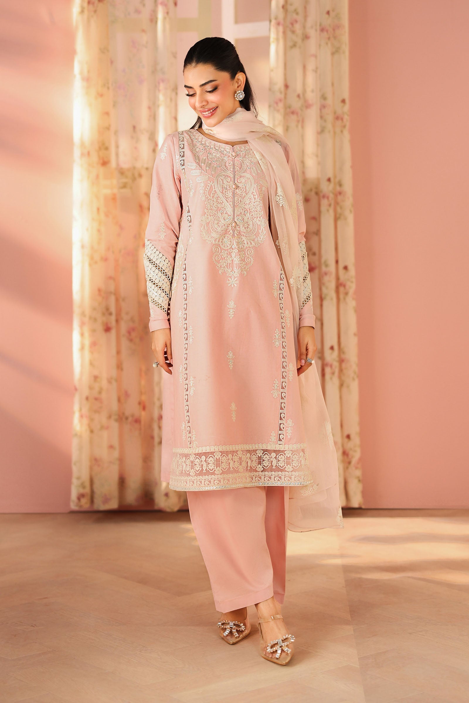 Maria B | Luxury Winter Pret 25 | DW-PF25-34-Pink
