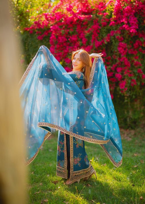 Meeral | Wedding Formals | Fidos