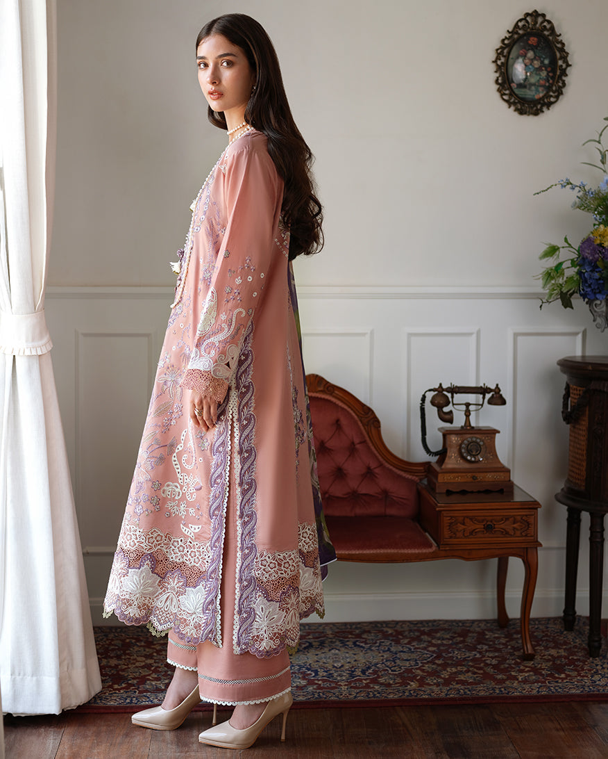 Mushq | Amoi Luxury Lawn | Daisy Chain