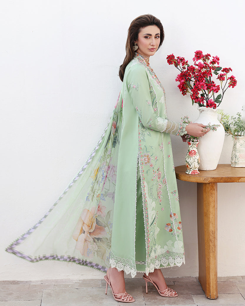 Roheenaz | Floral Reverie Luxury Lawn | Daydream Gleam