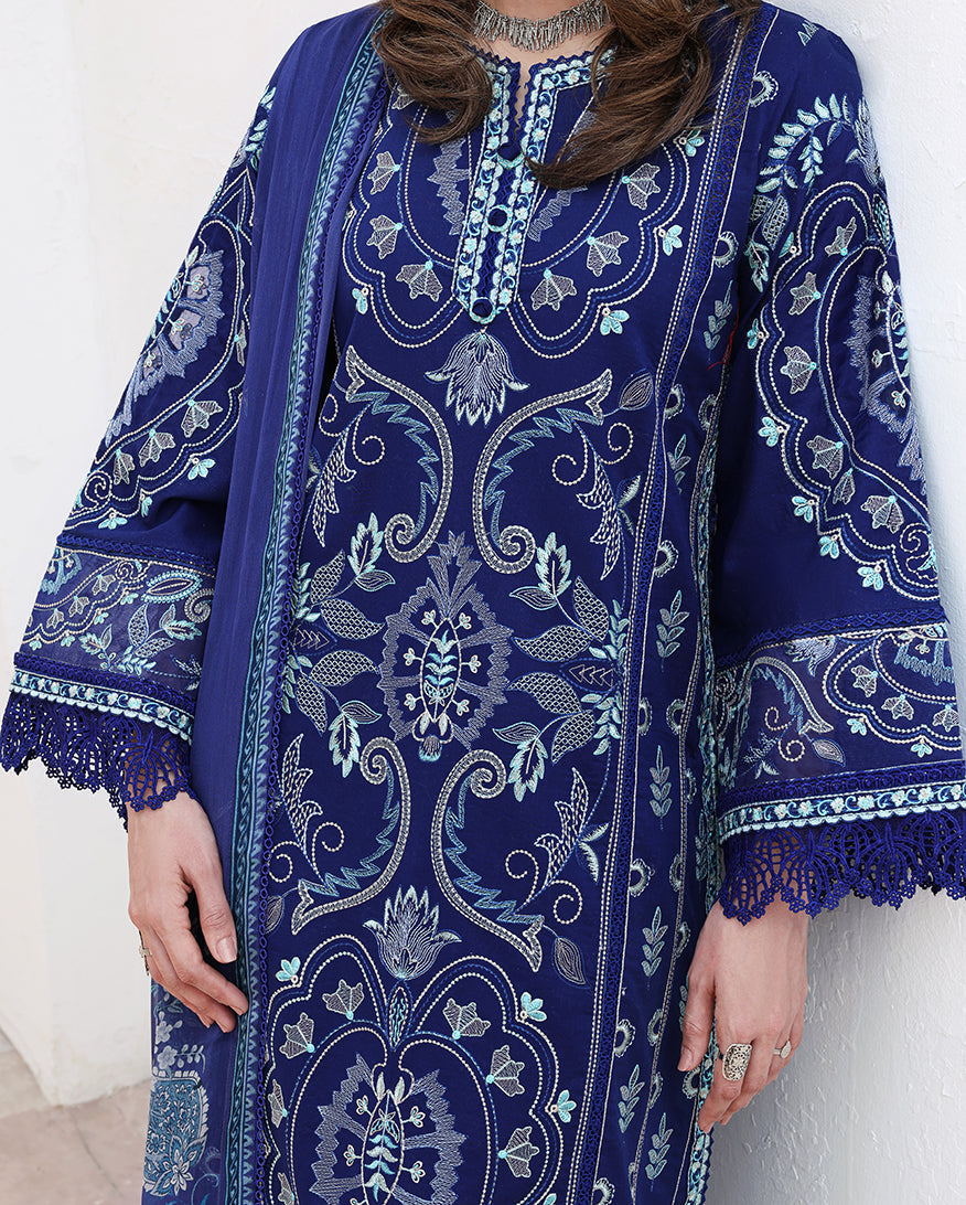 Roheenaz | Floral Reverie Luxury Lawn | Daylight Charm